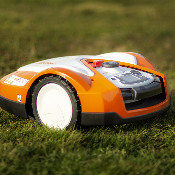 automatisiert, Grünflächenpflege, Rasenqualität, international, Niveau, 12.000 qm, 75.000 qm, Flächenleistung, Fußballplatz, Rasenroboter, mähen, tagsüber, Systematisch, Arbeit, linear, Bahn, steigert, Effizienz, optisch, unübertroffen, Qualität, hinterlässt, dauerhaft, Spur, Sportverein, Golfclub, passend, RTK-GPS-Modell, Neu, Software, 4.7, Unterstützung, schmal, Navigationspfad, GPS-Schnitthöhenverstellung, komplex, Installation, Begrenzungsdraht, einfach, Golfballsammler, vollautomatisiert, Driving Range, 30.000 qm, parallel, 19.500, Golfball, täglich, konstant, Golfballrückführung, verhindert, Vergraben, Integrationsmöglichkeit, Systemlösung, 4G RTK-GPS, Roboterflotte, Alternative, WLAN, herkömmlich, WLAN RTK-Basis, Reichweite, 200 m, 4G, 15 km, Entfernung, ECHO Robotics, Kurs, Kostenlos, Angebot, deutschlandweit, Partnernetzwerk, Referenz, Vorführung, Tragbar, Kleingeräte, zuverlässig, Betrieb, Softwareupdate, Installationsstandard, WISENAV, Produkt, Einsatzgebiet, Sportplatz, Golfplatz, Fairway