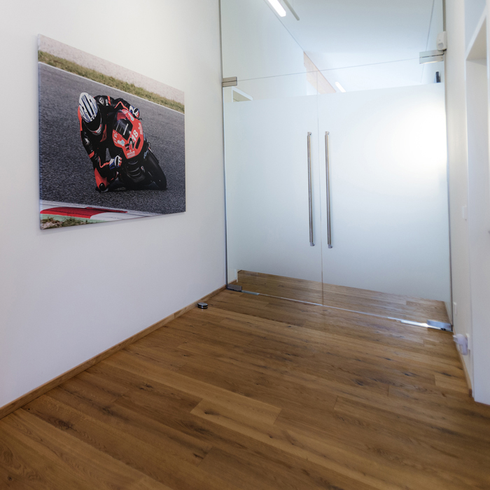 arbeiten, Vorstellung, Web, erstellen, optimieren, Webseite, online, professionell, Auftritt, Konzeption,  Umsetzung, erfolgreich,  Webpräsenz, Moment, hochauflösend, Produktfotografie, Unternehmensporträt, Eventaufnahme, Social Media, Marketing, Präsenz, sozial, unverzichtbar, Social Media Marketing, maßgeschneidert, Strategie, Zielgruppe, effektiv, erreichen, positionieren, Herz, Verstand, Leistungsspektrum, Level, einzigartig, unvergleichlich, Branche, Tradition, Technologie, Handwerk, High-Tech, Erfolgsgeschichte, Handwerkskunst, Umfeld, Industrie, Innovation, verwurzelt, Region, Schritt, fortschritttlich, zukunftsorientiert, Unternehmen, Partner, bestmöglich, Mailing, Druckkunst, Passion, täglich, Geschäft, Herkunft, Fleiß, Gründergeist, Erfindergeist, Kern, Sparsamkeit, ressourcenschonend, kalkulieren, präzise, schöpfen, Wettbewerb, Nase, rasant, technologisch, Entwicklung, Fachkompetenz, kombinieren, Einsatz, Weiterverarbeitung, Bereich, Drucklösung, Innovationsgeist, Geist, Leben, beschreiten, Zukunft