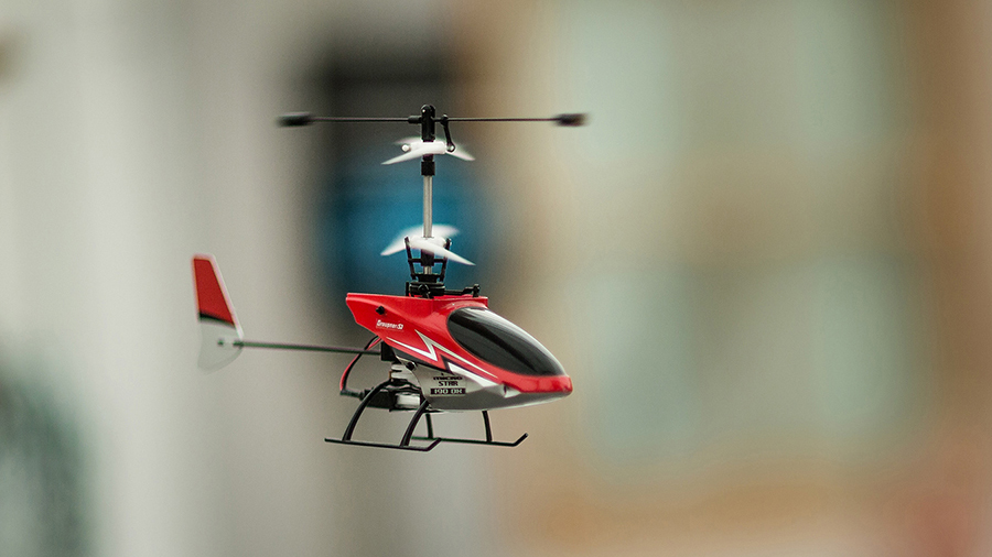 Schrift, Verzierung, Seitentitel, Textblock, Standardschrift, einfach, Farbe, lesbar, Serifenschrift, serifenlos, formal, streng, freundlich, Komposition, Symmetrie, Eigenschaft, Figur, räumlich, Kongruenzabbildung, Identität, Deckabbildung, Asymmetrie, selbstverständlich, symmetrisch, Beliebtheit, Originalität, Asymmetrisch, starr, Branding, aktiv, Aufbau, Brand, Alleinstellungsmerkmal, USP, Aushängeschild, Gefühl, Botschaft, assoziiert, Gedanke, Begriff, verknüpfen, Ähnlichkeit, Art, Weise, wirken, geordnet, kunstvoll, E-Commerce-Seite, Rasterformat, Standardmodell, Spalte, Zeile, vernünftig, Format, aufgelockert, chaotisch, herausstechen, bemerkt, Masse, Look, fortschrittlich, ausgefallen, aussehen, Einheitlich, Designentscheidung, Akzentfarbe, Konsistenz, Bestand, Zusammenhalt, Geschlossenheit, In-sich-Ruhen, Beschaffenheit, Psychologie, Widerspruchsfreiheit, Bezug, Selbst, zeitlich, Situation, Wesentlich, Verhaltenstendenz, beständig, Persönlichkeitsmerkmal, trait, transsituativ, aggregiert, vergleichbar